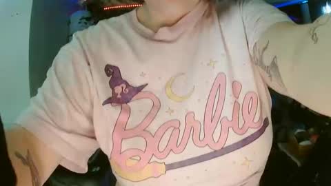 Snapshot of kawaiicvnt420 chatting on 20, 11, 2025 kawaiicvnt420 online show from 20, 11, 2025