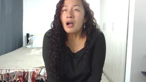 Snapshot of kawit1 chatting on 12, 11, 2025 Khawit online show from 12, 11, 2025