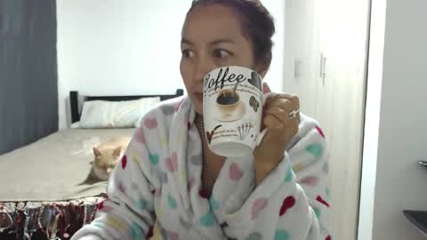 Snapshot of kawit1 chatting on 15, 11, 2025 Khawit online show from 15, 11, 2025