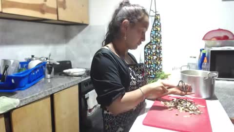 Snapshot of kawit1 chatting on 5, 12, 2025 Khawit online show from 5, 12, 2025