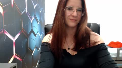 KayaLips online show from 12, 1, 2025
