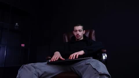 Snapshot of kaydendrew chatting on 7, 1, 2026 KaydenDrew online show from 7, 1, 2026