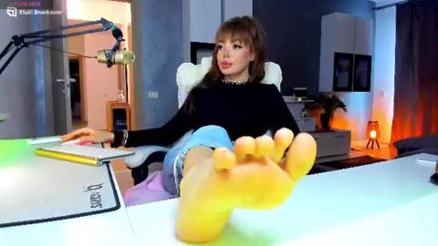 kaylee online show from 10, 7, 2026