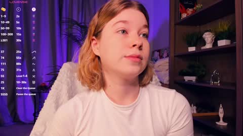 Hi Im Arina 3 online show from 29, 9, 2025