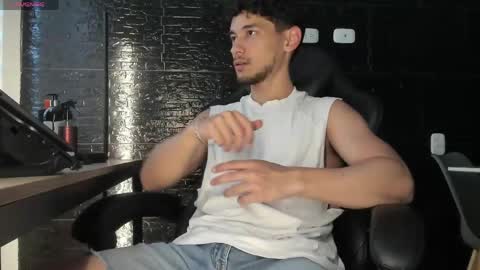 Snapshot of kayn_kalo chatting on 25, 5, 2026 Kayn online show from 25, 5, 2026