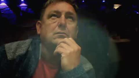 Snapshot of kazor3001 chatting on 26, 4, 2026 kazor3001 online show from 26, 4, 2026
