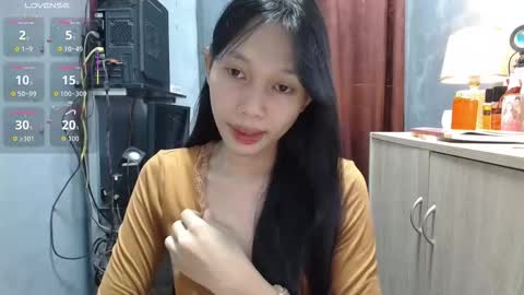 Snapshot of kc_slutmoree chatting on 20, 10, 2025 Its me Cora online show from 20, 10, 2025