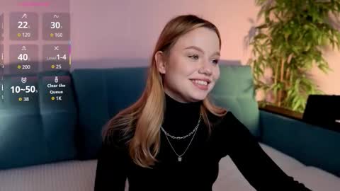 Snapshot of kebesheska chatting on 7, 10, 2025 Seb Polly Roxy Jonny online show from 7, 10, 2025