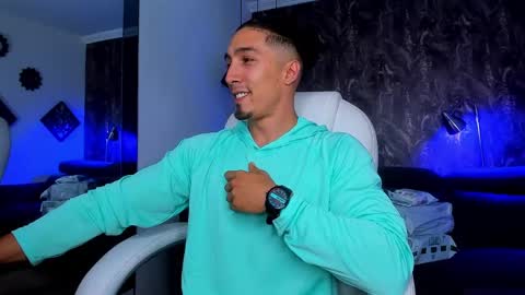 Snapshot of keelanmg chatting on 16, 2, 2025 keelanmg online show from 16, 2, 2025