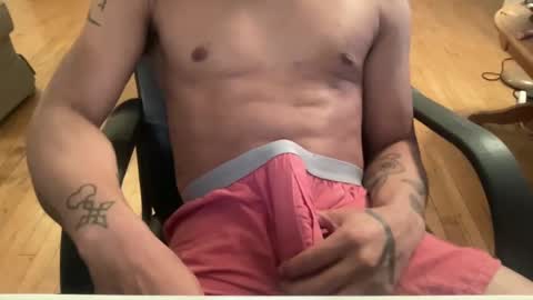 Snapshot of keesey23 chatting on 27, 10, 2025 Keesey23 online show from 27, 10, 2025