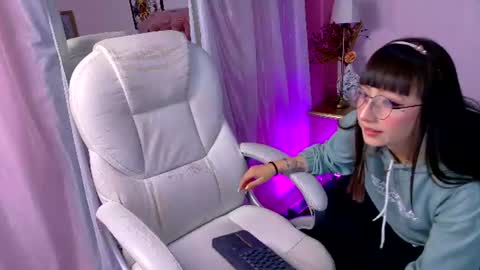 Snapshot of keiko_amane chatting on 19, 6, 2026 online show from 19, 6, 2026