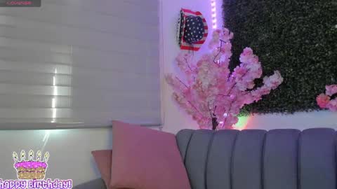 Snapshot of keila_loll chatting on 19, 5, 2026 naty online show from 19, 5, 2026