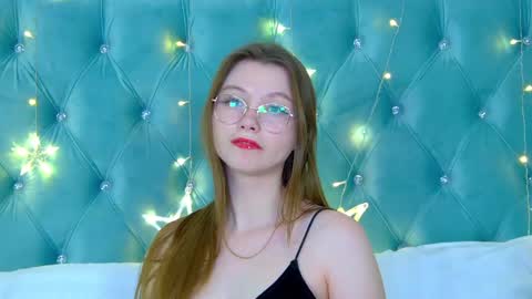 Keira online show from 27, 12, 2024