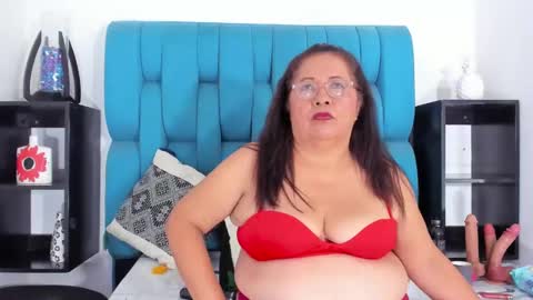   online show from 4, 3, 2025