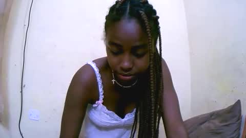 keisha759446 online show from 8, 11, 2025