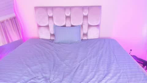 Keisy  online show from 18, 9, 2025