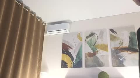 Mark online show from 7, 11, 2025