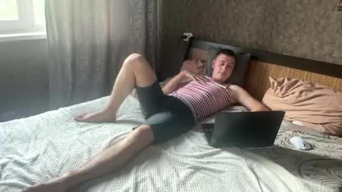 keksik__ online show from 1, 6, 2026