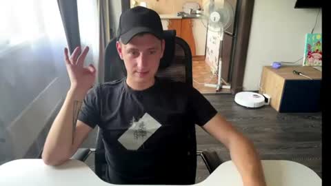 Snapshot of keksik__ chatting on 28, 7, 2026 keksik__ online show from 28, 7, 2026