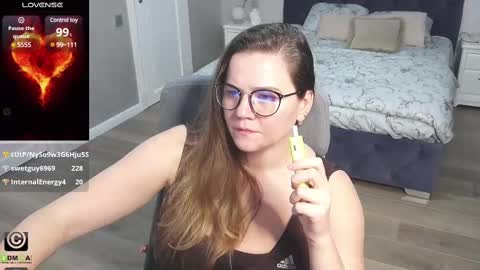 kellielowie online show from 18, 2, 2025