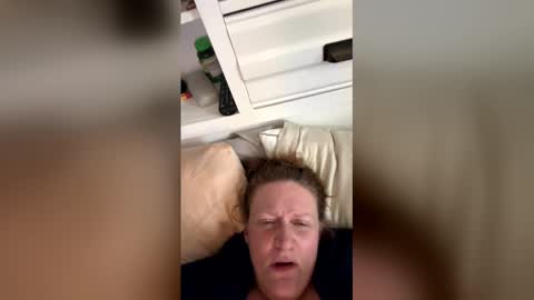 kellilyn1081187 online show from 21, 3, 2026