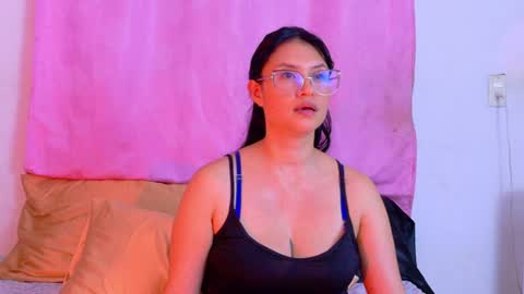 Snapshot of kelly_richardson1 chatting on 11, 6, 2026 elena online show from 11, 6, 2026