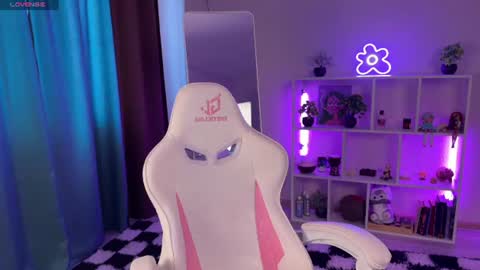 Snapshot of kelly_sunnn chatting on 29, 6, 2026 Kelly online show from 29, 6, 2026