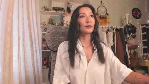 Snapshot of kellyasian chatting on 15, 7, 2026 Leia online show from 15, 7, 2026