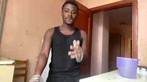 Snapshot of kellylarry8161 chatting on 1, 11, 2025 kellylarry8161 online show from 1, 11, 2025