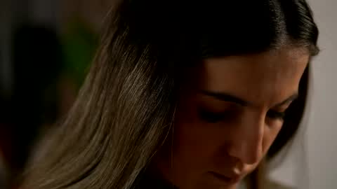 Denise online show from 9, 4, 2026