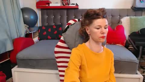 kelly online show from 5, 4, 2026