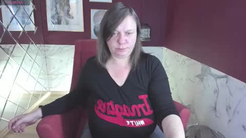 Snapshot of kellysuper chatting on 19, 10, 2025 Kelly online show from 19, 10, 2025