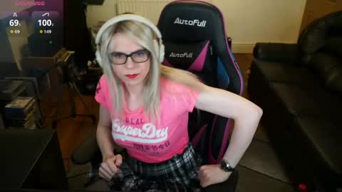 Snapshot of kelseycobalt chatting on 6, 6, 2026 kelseycobalt online show from 6, 6, 2026