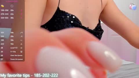 kelsi_di online show from 27, 3, 2026