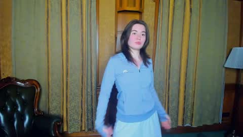 Snapshot of kemberlyrobeza chatting on 17, 5, 2026 Lina online show from 17, 5, 2026