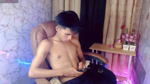 ken_minjun online show from 12, 4, 2026