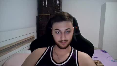 Snapshot of kenan_10 chatting on 14, 5, 2026 kenan online show from 14, 5, 2026