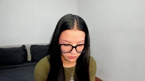 Snapshot of kendalgrey01 chatting on 24, 7, 2026 Kendal online show from 24, 7, 2026