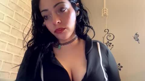 Snapshot of kendall_knoxx chatting on 1, 10, 2025 Kendall Kandy online show from 1, 10, 2025