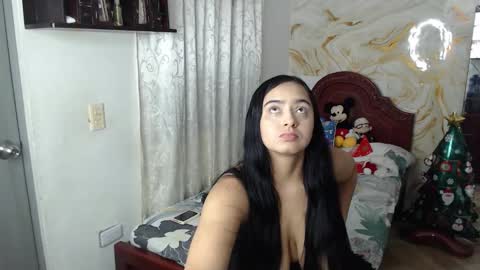 kendall  online show from 5, 12, 2025