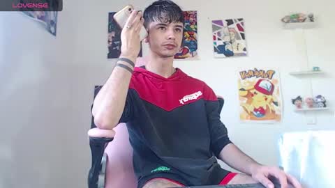 Snapshot of kendall_ros chatting on 13, 1, 2025 kendall ross online show from 13, 1, 2025