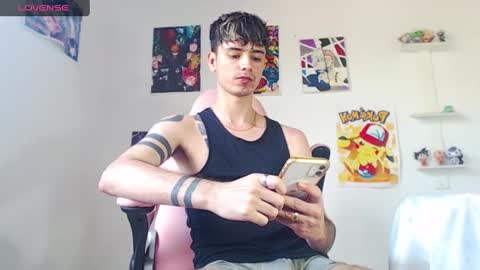 Snapshot of kendall_ros chatting on 16, 1, 2025 kendall ross online show from 16, 1, 2025