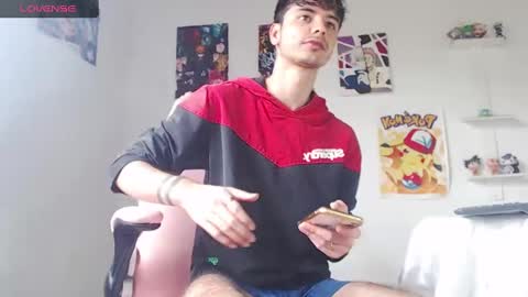 Snapshot of kendall_ros chatting on 24, 1, 2025 kendall ross online show from 24, 1, 2025