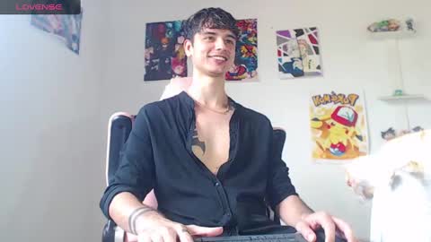 Snapshot of kendall_ros chatting on 7, 2, 2025 kendall ross online show from 7, 2, 2025