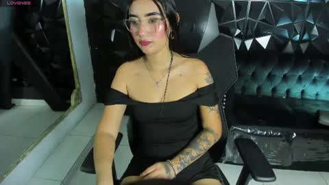 Snapshot of kendallmeyers chatting on 26, 6, 2026 Kendall Meyers online show from 26, 6, 2026