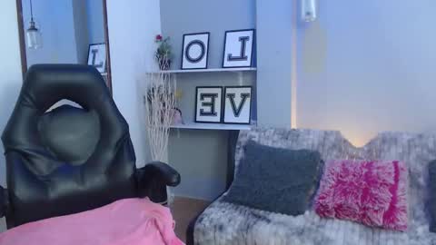 Kendall  online show from 9, 3, 2026