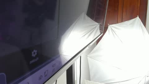 Snapshot of kendra_london chatting on 13, 4, 2026 Kendra London online show from 13, 4, 2026
