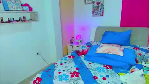 kendra_love31 online show from 16, 3, 2026