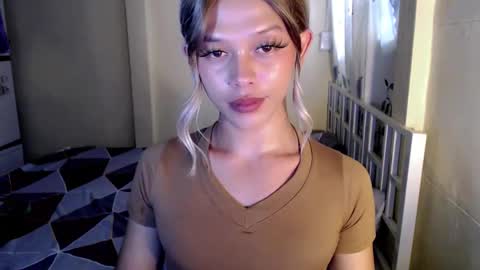 kendra_lunaxx online show from 5, 6, 2026