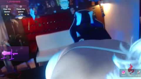 Snapshot of kendra_lust_69 chatting on 17, 10, 2025 kendra_lust_69 online show from 17, 10, 2025